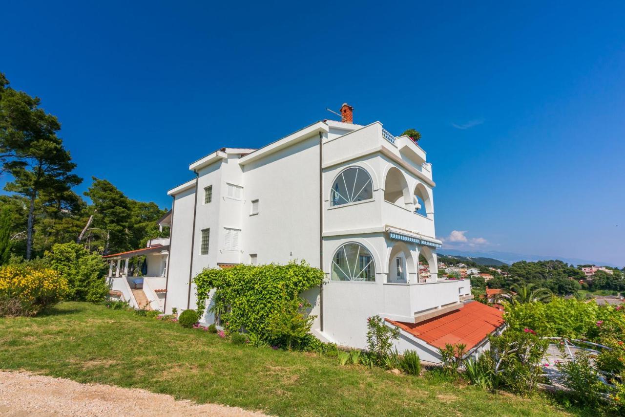 Apartments Vila Antula Banjol Exterior foto